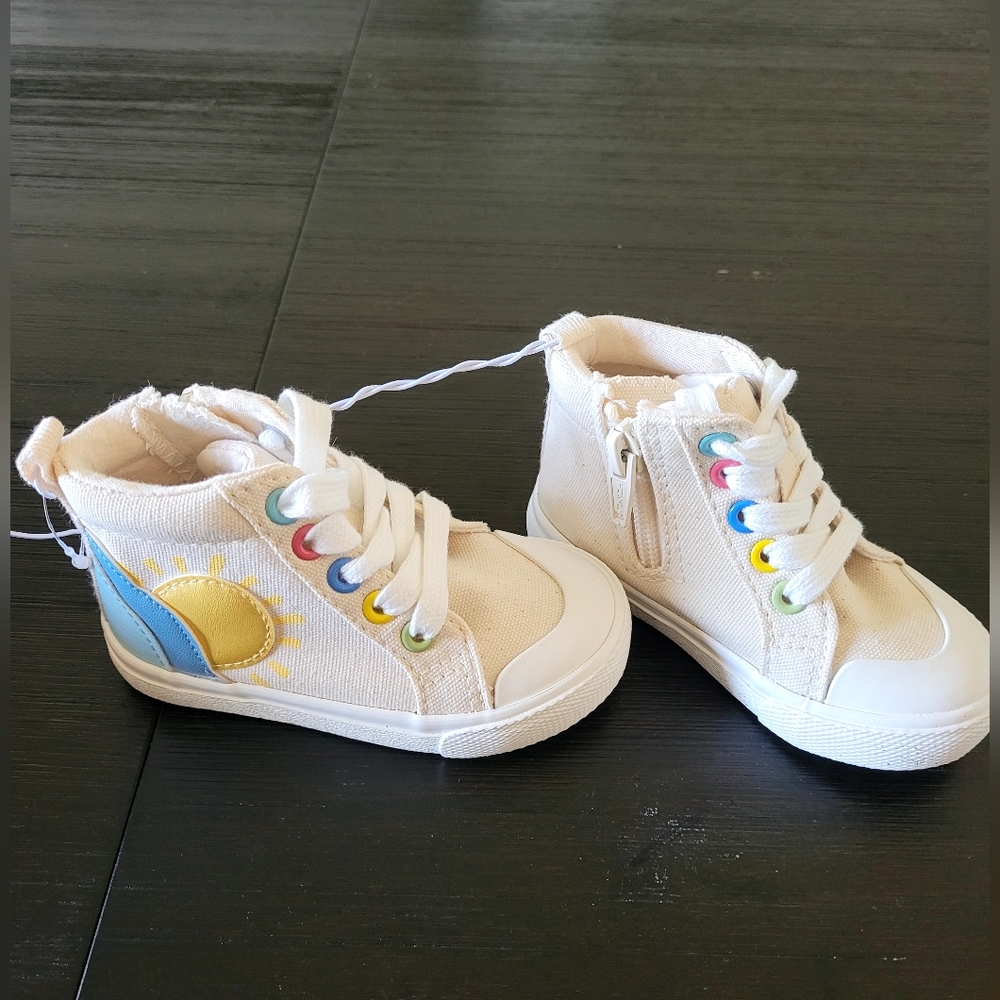 Cat & Jack Shoes Size 5